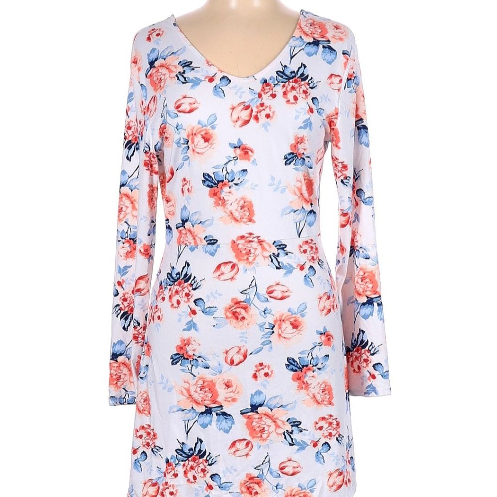 NWT - Style5 Floral Dress